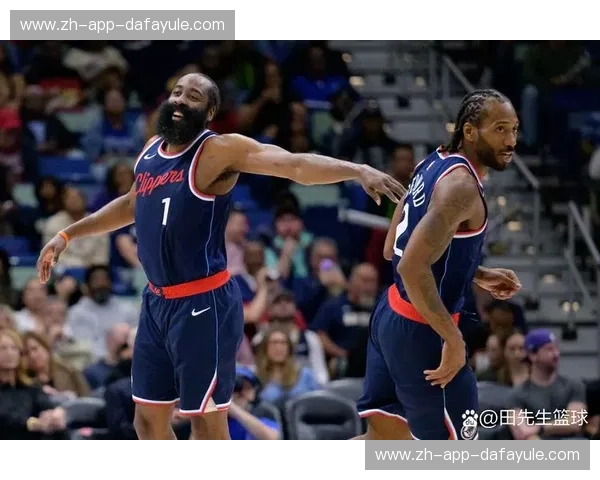 火箭的“后场指挥官”：哈登与马刺的恩怨情仇